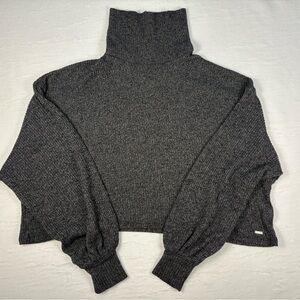 Hollister pullover turtleneck neck ribbed sweater size XS gray cropped
